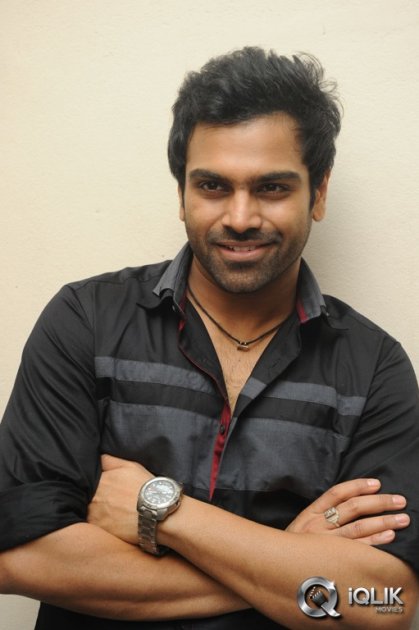 Hrudaya-Kaleyam-Movie-Trailer-Launch